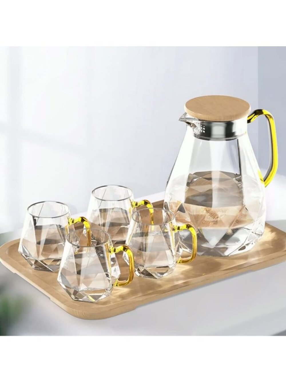 Elegant Diamond Glass Pitcher Set with 4 Cups & Tray - Durable 68 oz Carafe for